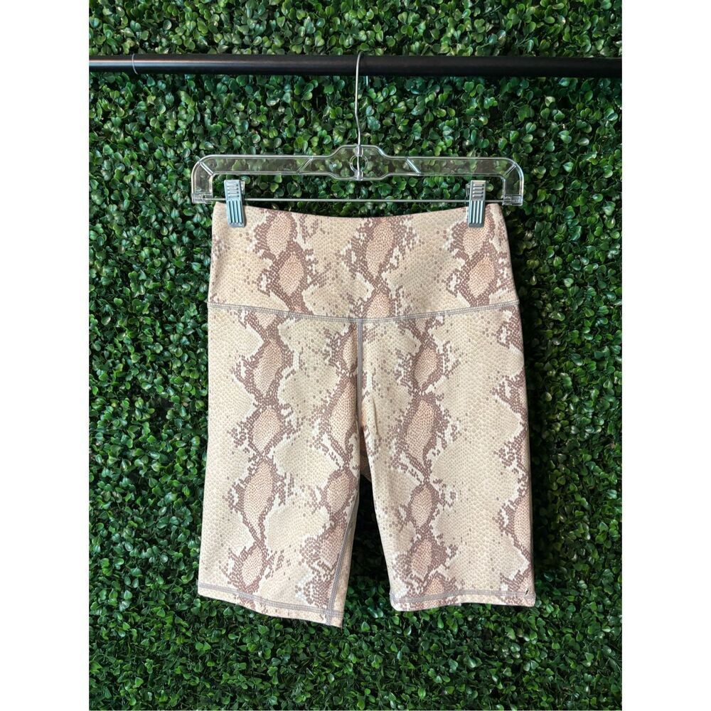 Varley Albury Bike Shorts Womens Size Small Champagne Snake Beige